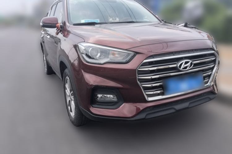 Used Hyundai ix35 2019 2.0L Automatic 2WD Zhiyong·Changxiang Edition China VI Standard Front Right 45 Deg