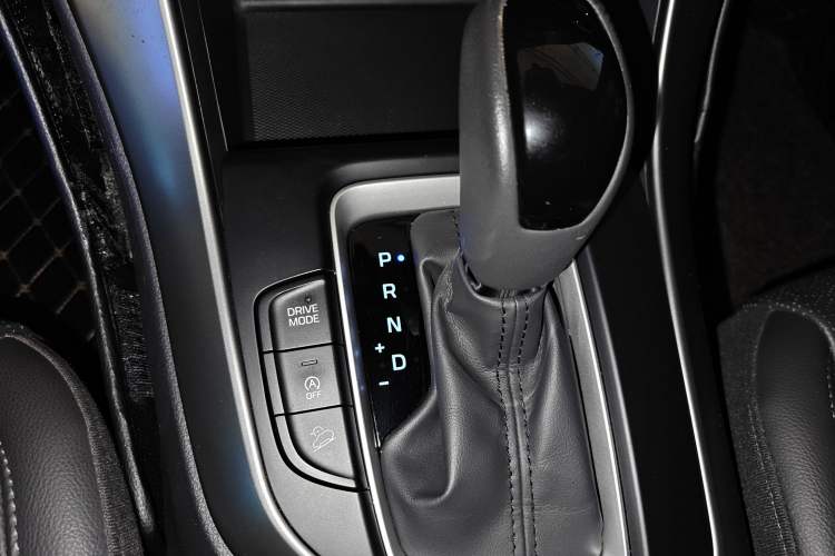 Used Hyundai ix35 2019 2.0L Automatic 2WD Zhiyong·Changxiang Edition China VI Standard Gear Lever