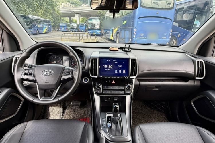 Used Hyundai ix35 2019 2.0L Automatic 2WD Zhiyong·Changxiang Edition China VI Standard Interior 10
