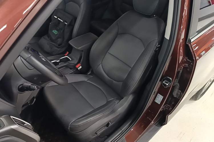 Used Hyundai ix35 2019 2.0L Automatic 2WD Zhiyong·Changxiang Edition China V Standard Left Front Seat