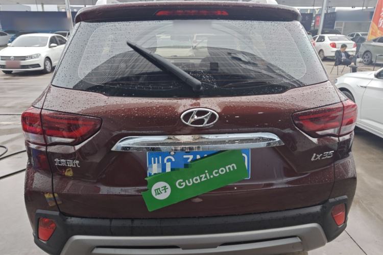 Used Hyundai ix35 2019 2.0L Automatic 2WD Zhiyong·Changxiang Edition China V Standard Rear