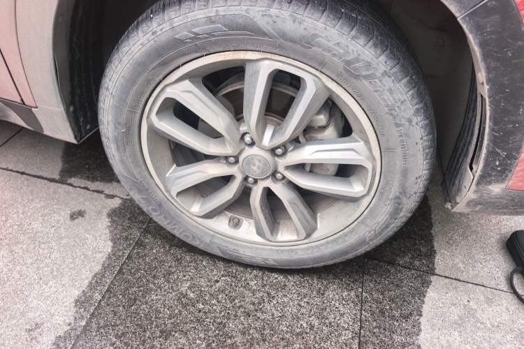 Used Hyundai ix35 2019 2.0L Automatic 2WD Zhiyong·Changxiang Edition China VI Standard Right Front Wheel Hub