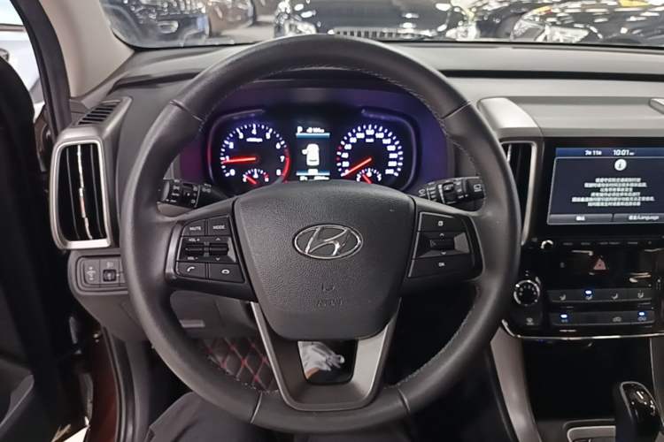 Used Hyundai ix35 2019 2.0L Automatic 2WD Zhiyong·Changxiang Edition China V Standard Steering Wheel