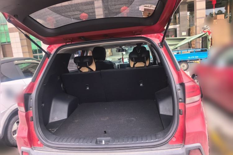 Used Hyundai ix35 2019 2.0L Automatic 2WD Zhiyong·Changxiang Edition China VI Standard Trunk
