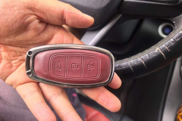 Used Hyundai ix35 2019 2.0L Automatic 2WD Zhiyong·Changxiang Edition China VI Standard Vehicle Key