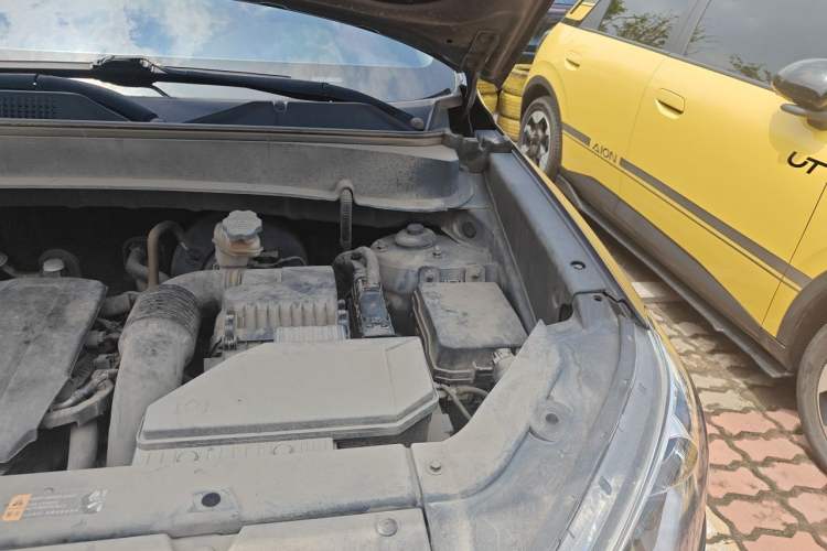 Used Hyundai ix35 2019 2.0L Automatic 2WD Zhiyong·Changxiang Edition China VI Standard Engine Bay Left