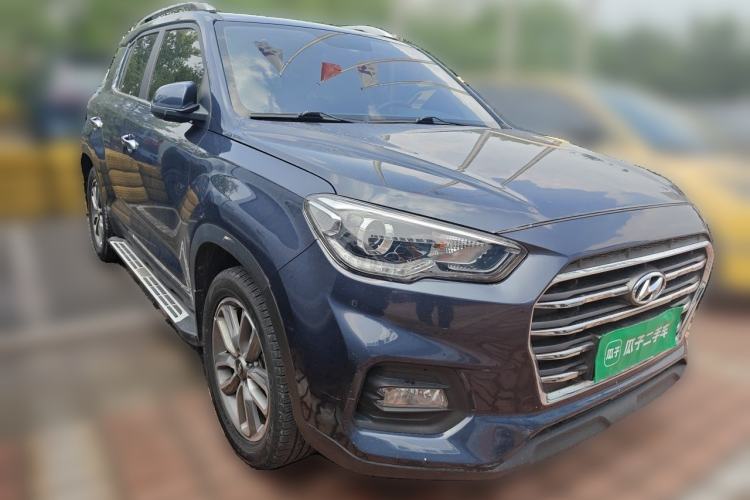 Used Hyundai ix35 2019 2.0L Automatic 2WD Zhiyong·Changxiang Edition China VI Standard Front Right 45 Deg