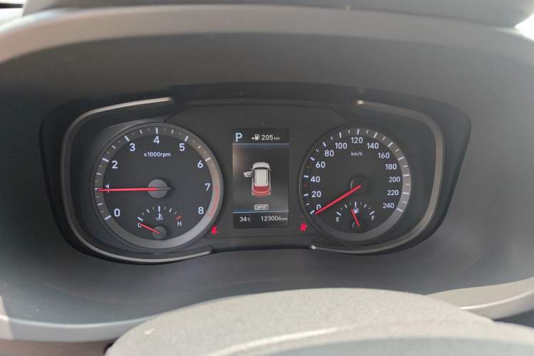 Used Hyundai ix35 2019 2.0L Automatic 2WD Zhiyong·Changxiang Edition China VI Standard Instrument Cluster