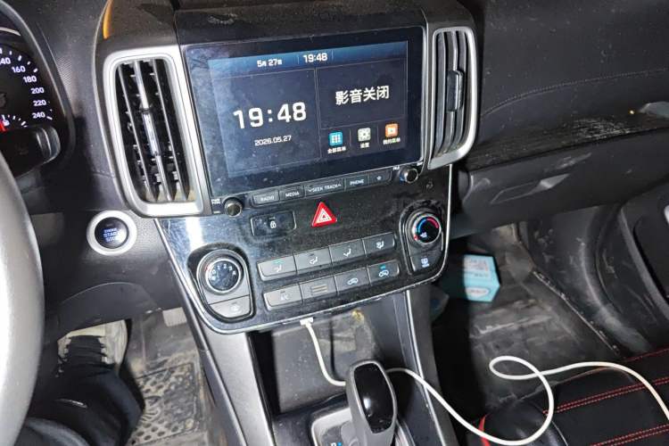 Used Hyundai ix35 2019 2.0L Automatic 2WD Zhiyong·Changxiang Edition China VI Standard Audio And AC Panel