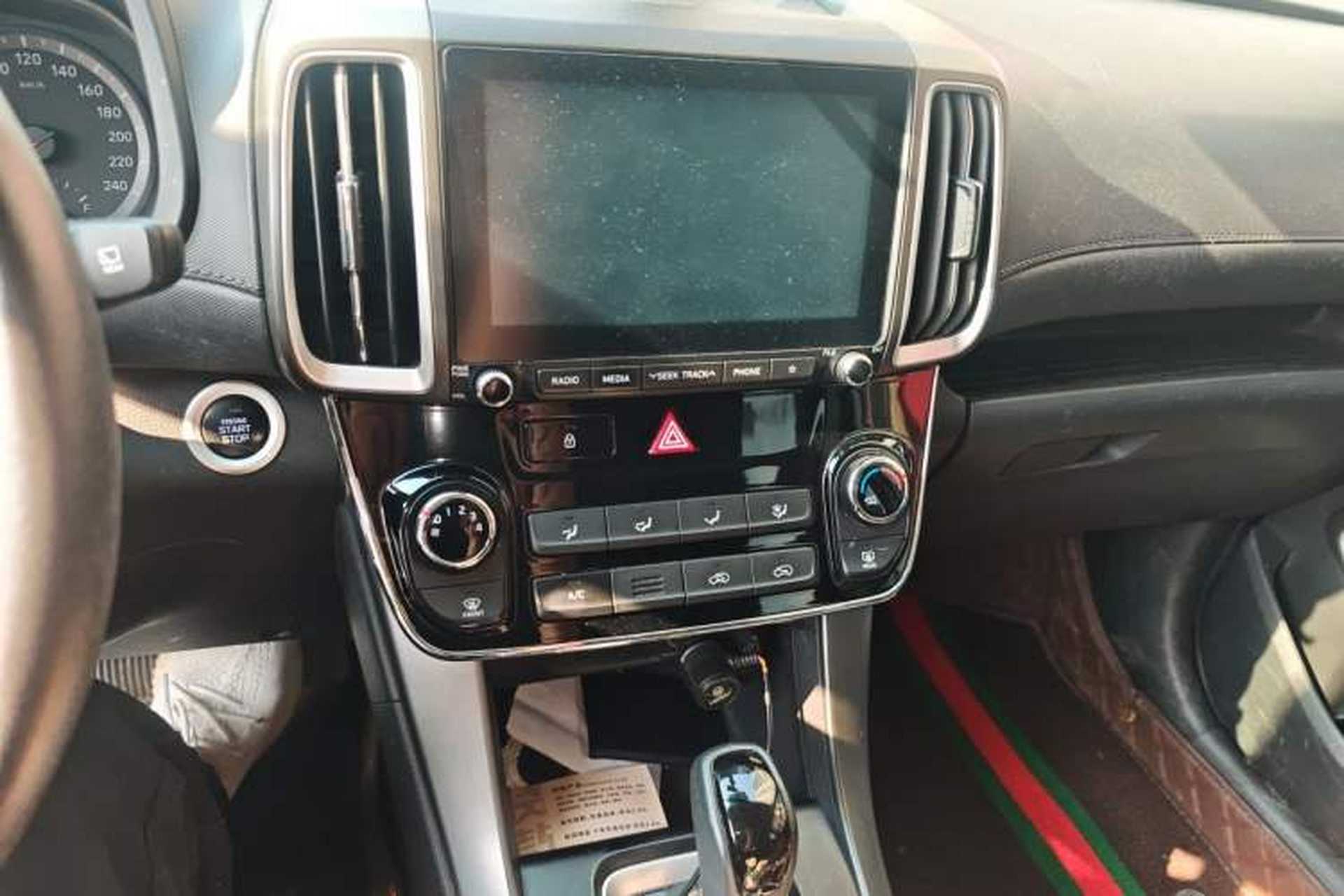 Used Hyundai ix35 2019 2.0L Automatic 2WD Zhiyong·Changxiang Edition China V Standard Audio And AC Panel