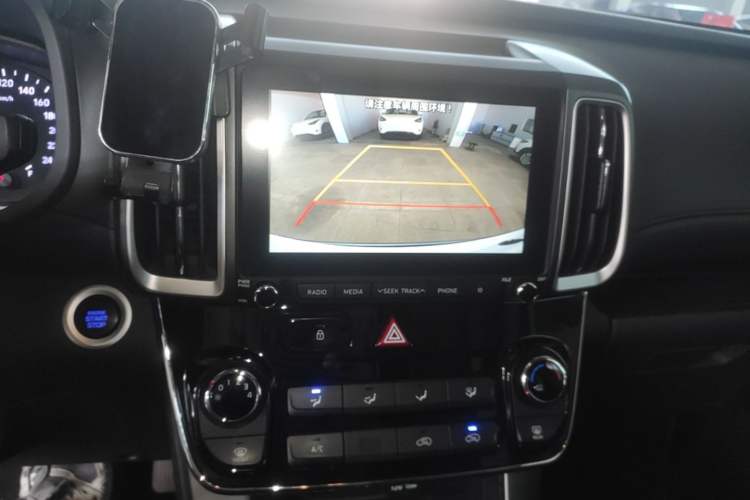 Used Hyundai ix35 2019 2.0L Automatic 2WD Zhiyong·Changxiang Edition China V Standard Audio And AC Panel