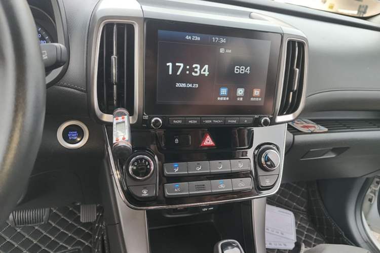 Used Hyundai ix35 2019 2.0L Automatic 2WD Zhiyong·Changxiang Edition China V Standard Audio And AC Panel