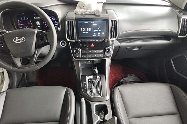 Used Hyundai ix35 2019 2.0L Automatic 2WD Zhiyong·Changxiang Edition China VI Standard Audio And AC Panel