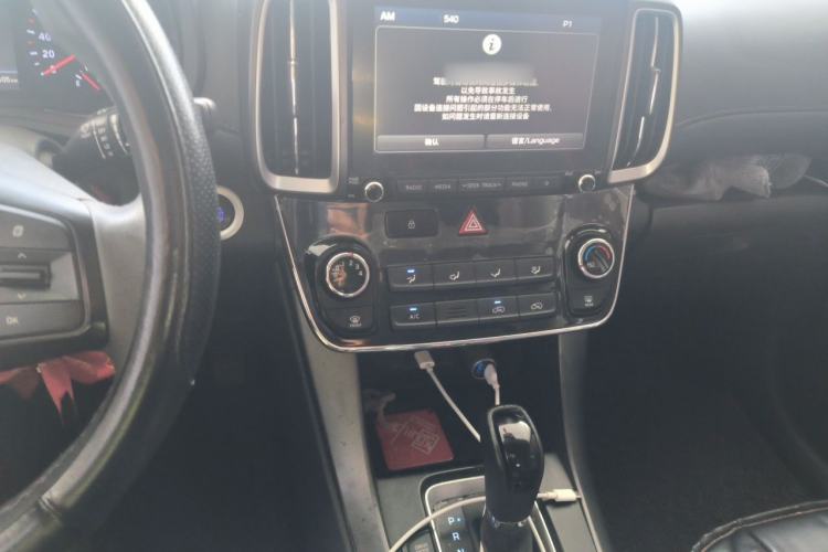 Used Hyundai ix35 2019 2.0L Automatic 2WD Zhiyong·Changxiang Edition China VI Standard Audio And AC Panel