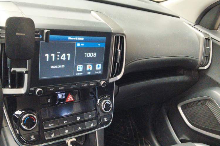 Used Hyundai ix35 2019 2.0L Automatic 2WD Zhiyong·Changxiang Edition China VI Standard Audio And AC Panel