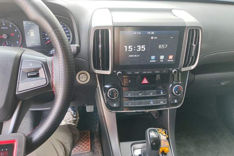 Used Hyundai ix35 2019 2.0L Automatic 2WD Zhiyong·Changxiang Edition China VI Standard Audio And AC Panel