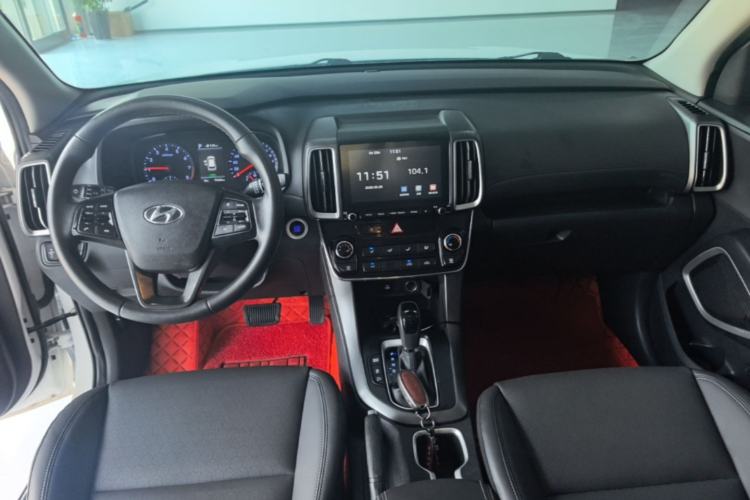 Used Hyundai ix35 2019 2.0L Automatic 2WD Zhiyong·Changxiang Edition China V Standard Center Console