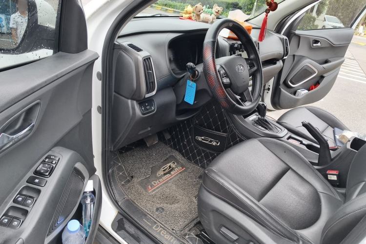 Used Hyundai ix35 2019 2.0L Automatic 2WD Zhiyong·Changxiang Edition China VI Standard Driver Seat