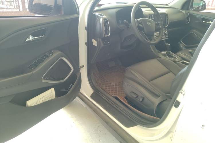 Used Hyundai ix35 2019 2.0L Automatic 2WD Zhiyong·Changxiang Edition China V Standard Driver Seat