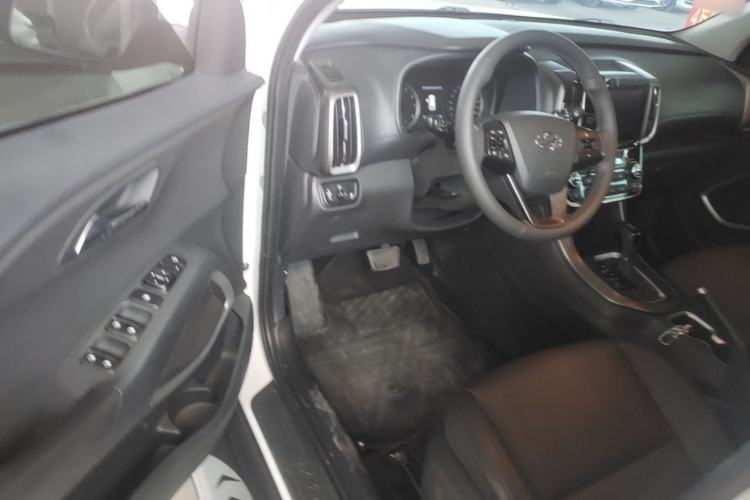 Used Hyundai ix35 2019 2.0L Automatic 2WD Zhiyong·Changxiang Edition China V Standard Driver Seat
