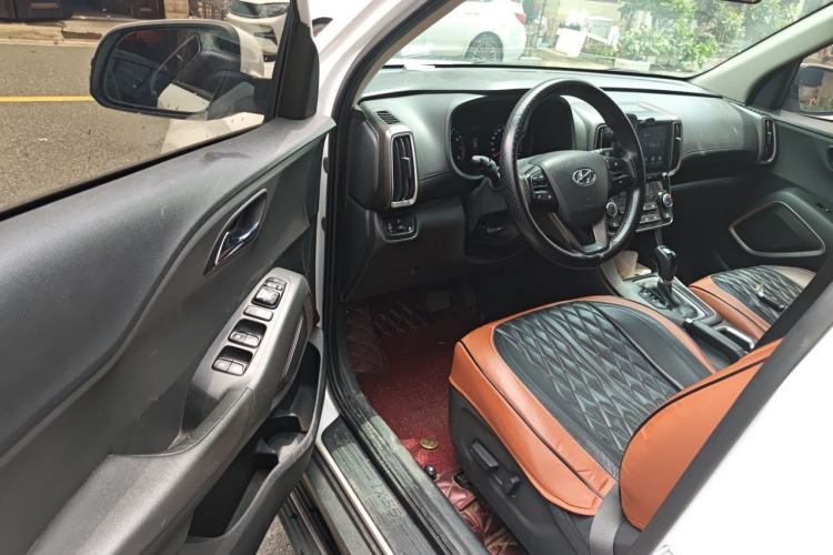 Used Hyundai ix35 2019 2.0L Automatic 2WD Zhiyong·Changxiang Edition China V Standard Driver Seat