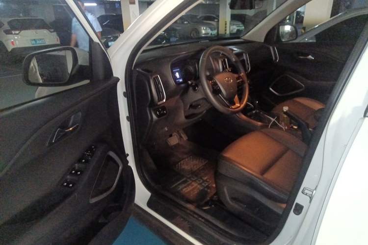 Used Hyundai ix35 2019 2.0L Automatic 2WD Zhiyong·Changxiang Edition China V Standard Driver Seat