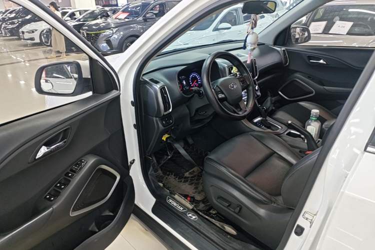 Used Hyundai ix35 2019 2.0L Automatic 2WD Zhiyong·Changxiang Edition China VI Standard Driver Seat