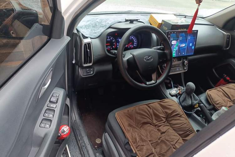 Used Hyundai ix35 2019 2.0L Manual 2WD Zhiyong·Changzhi Edition China V Standard Driver Seat
