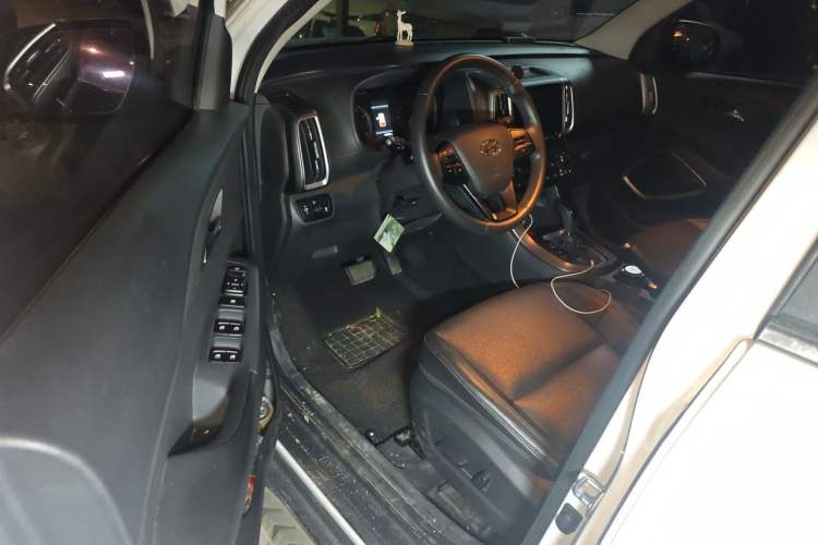 Used Hyundai ix35 2019 2.0L Automatic 2WD Zhiyong·Changxiang Edition China V Standard Driver Seat