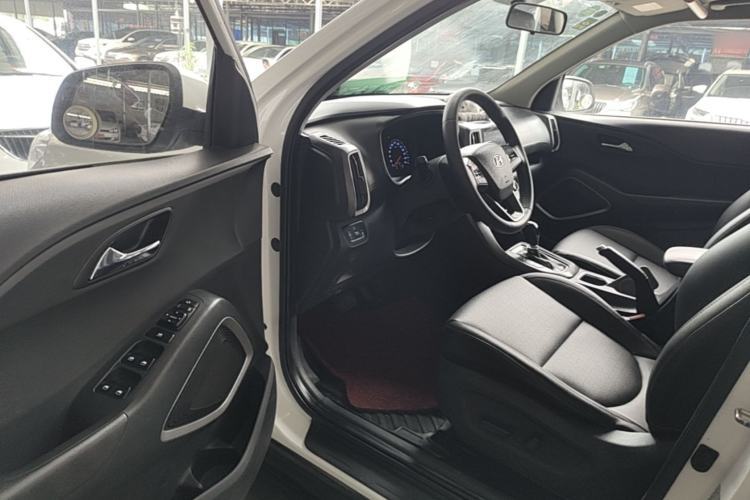 Used Hyundai ix35 2019 2.0L Automatic 2WD Zhiyong·Changxiang Edition China VI Standard Driver Seat