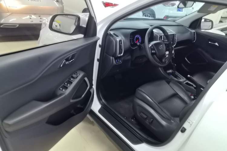 Used Hyundai ix35 2019 2.0L Automatic 2WD Zhiyong·Changxiang Edition China VI Standard Driver Seat