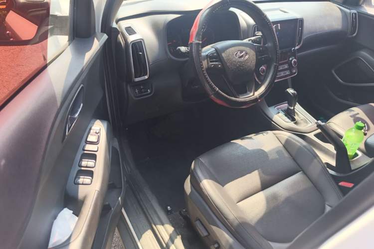Used Hyundai ix35 2019 2.0L Automatic 2WD Zhiyong·Changxiang Edition China V Standard Driver Seat