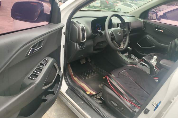 Used Hyundai ix35 2019 2.0L Automatic 2WD Zhiyong·Changxiang Edition China VI Standard Driver Seat