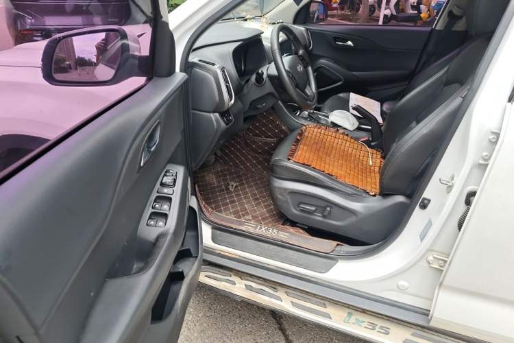 Used Hyundai ix35 2019 2.0L Automatic 2WD Zhiyong·Changxiang Edition China VI Standard Driver Seat