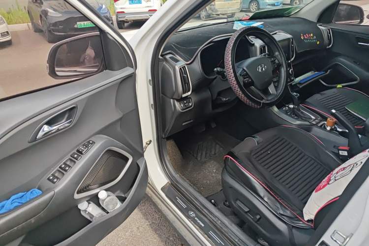 Used Hyundai ix35 2019 2.0L Automatic 2WD Zhiyong·Changxiang Edition China V Standard Driver Seat