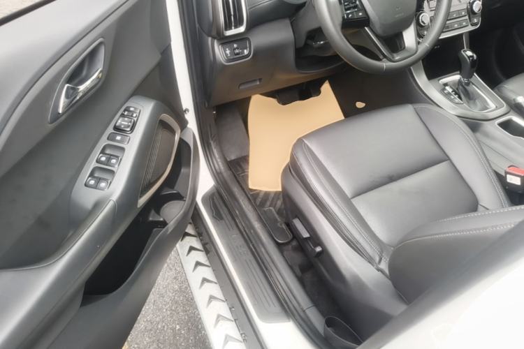 Used Hyundai ix35 2019 2.0L Automatic 2WD Zhiyong·Changxiang Edition China V Standard Driver Seat