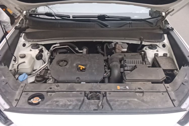 Used Hyundai ix35 2019 2.0L Automatic 2WD Zhiyong·Changxiang Edition China V Standard Engine Bay