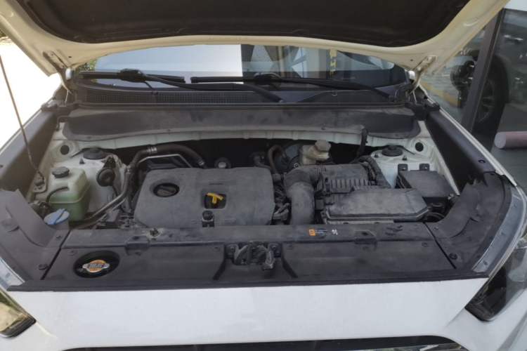 Used Hyundai ix35 2019 2.0L Automatic 2WD Zhiyong·Changxiang Edition China VI Standard Engine Bay