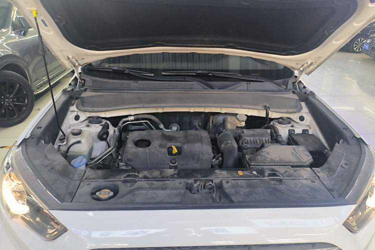 Used Hyundai ix35 2019 2.0L Automatic 2WD Zhiyong·Changxiang Edition China V Standard Engine Bay