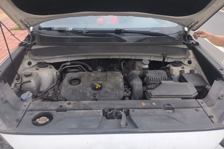 Used Hyundai ix35 2019 2.0L Automatic 2WD Zhiyong·Changxiang Edition China VI Standard Engine Bay
