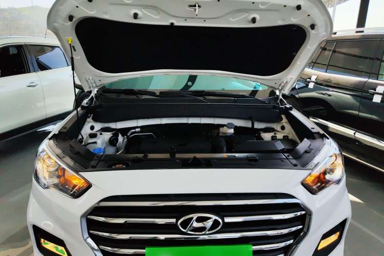 Used Hyundai ix35 2019 2.0L Automatic 2WD Zhiyong·Changxiang Edition China VI Standard Engine Bay