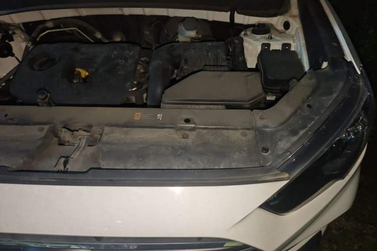 Used Hyundai ix35 2019 2.0L Automatic 2WD Zhiyong·Changxiang Edition China V Standard Engine Bay Left