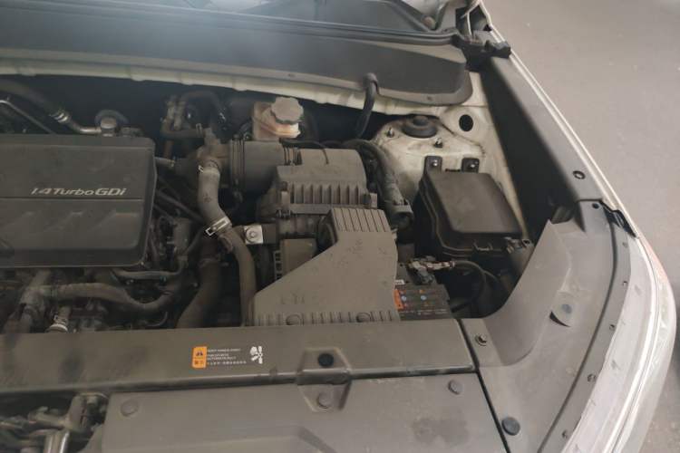 Used Hyundai ix35 2019 1.4T DCT Two-Wheel Drive Smart & Enjoyable Version China VI Standard Engine Bay Left