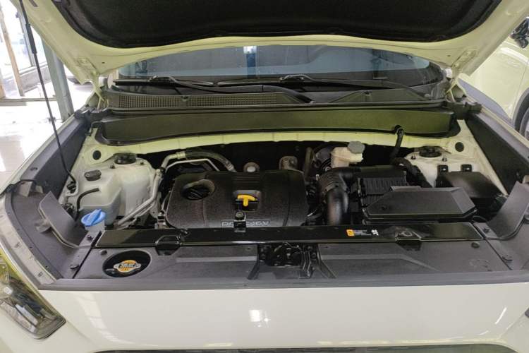 Used Hyundai ix35 2019 2.0L Automatic 2WD Zhiyong·Changxiang Edition China VI Standard Engine Bay