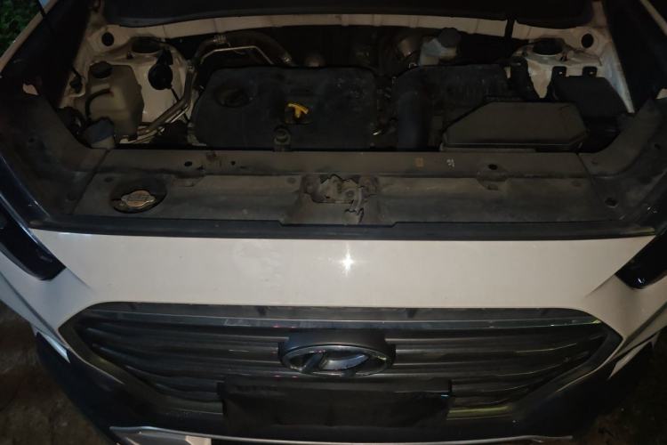 Used Hyundai ix35 2019 2.0L Automatic 2WD Zhiyong·Changxiang Edition China V Standard Engine Bay