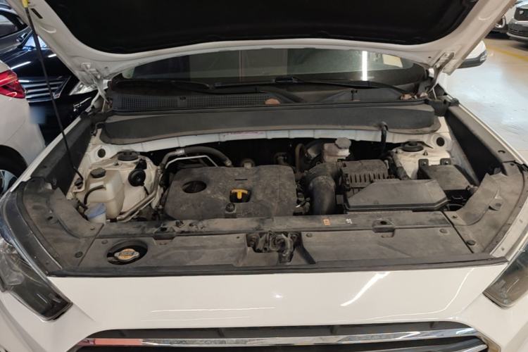 Used Hyundai ix35 2019 2.0L Automatic 2WD Zhiyong·Changxiang Edition China V Standard Engine Bay