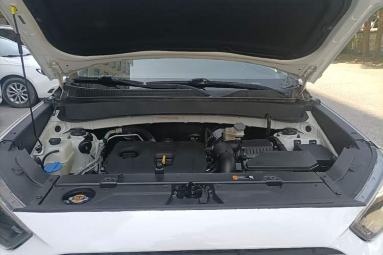 Used Hyundai ix35 2019 2.0L Automatic 2WD Zhiyong·Changxiang Edition China VI Standard Engine Bay