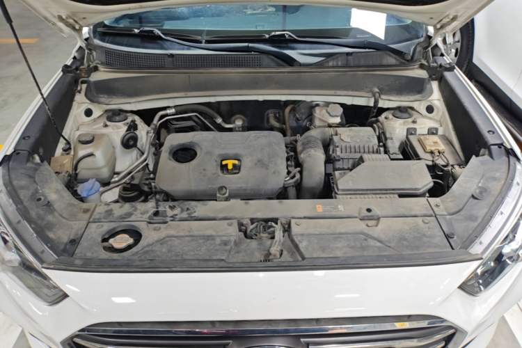 Used Hyundai ix35 2019 2.0L Automatic 2WD Zhiyong·Changxiang Edition China VI Standard Engine Bay