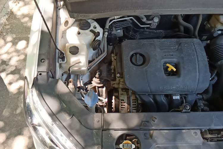 Used Hyundai ix35 2019 2.0L Automatic 2WD Zhiyong·Changxiang Edition China VI Standard Engine Bay Right