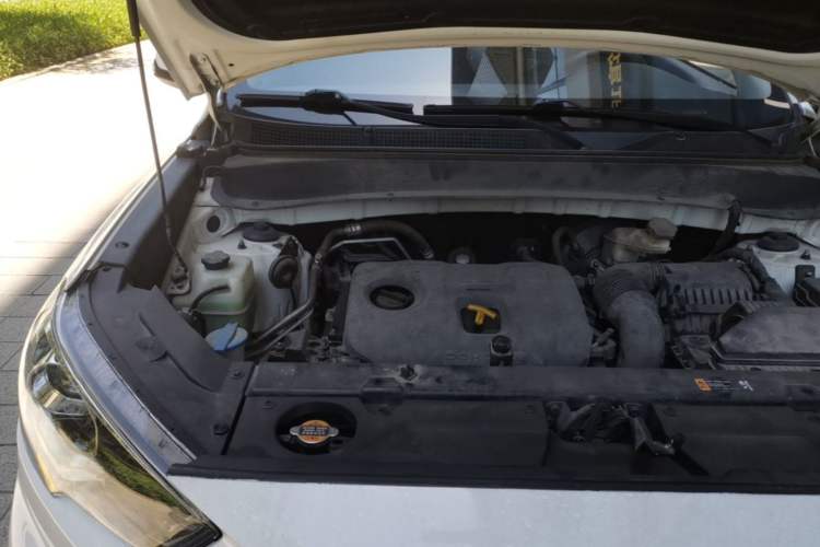 Used Hyundai ix35 2019 2.0L Automatic 2WD Zhiyong·Changxiang Edition China VI Standard Engine Bay Right